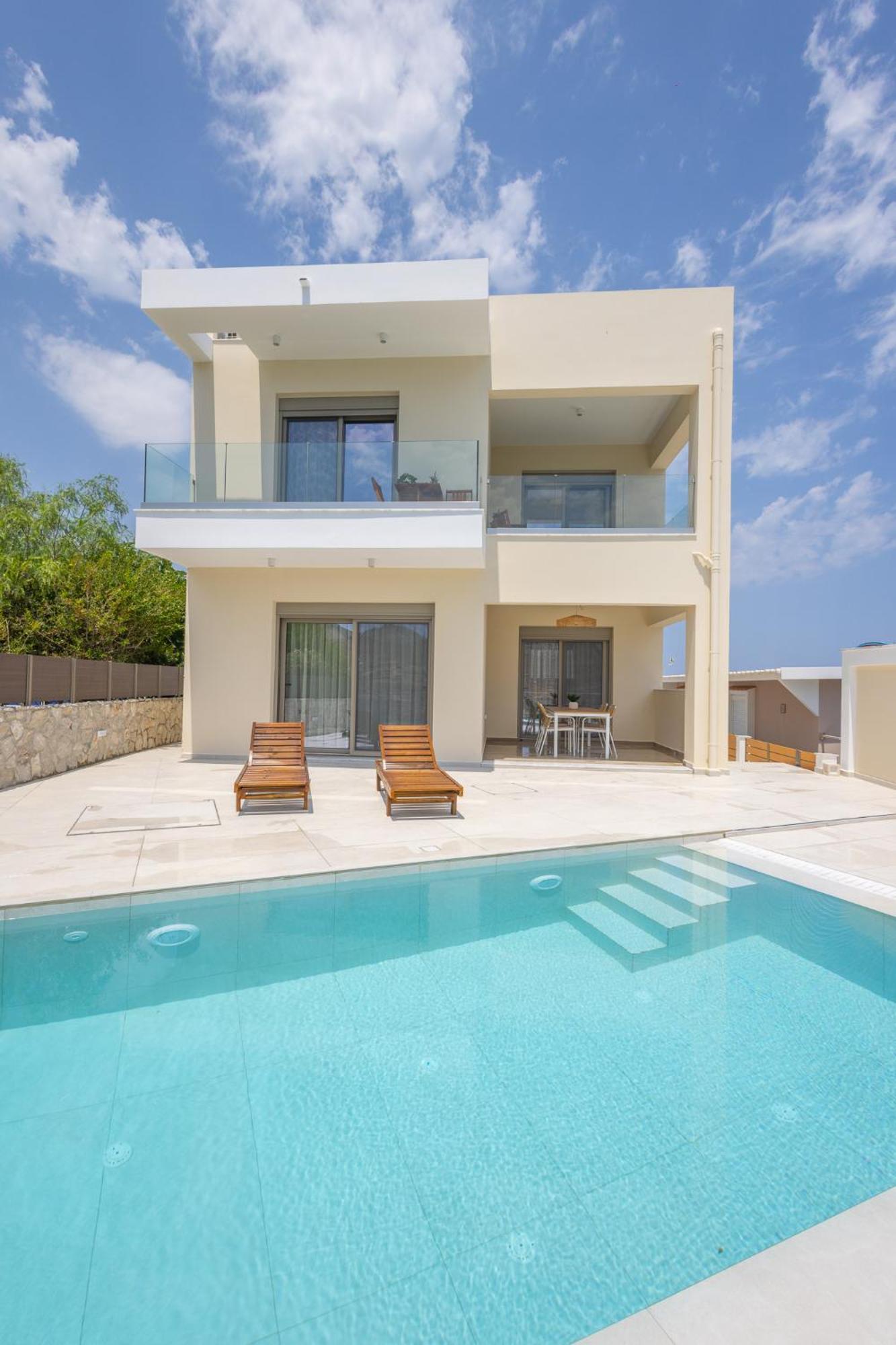 Pava-sea View Brand New 2024